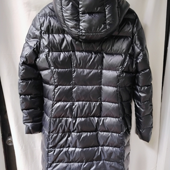 DKNY Black Puffer Coat - Picture 2 of 5